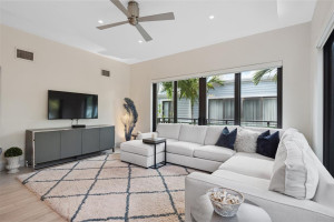 1594 S Ocean Lane, 221, Fort Lauderdale, FL 33316