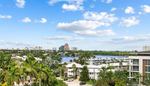 2555 NE 11th Street, 806, Fort Lauderdale, FL 33304
