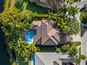 11157 NW 68th Place, Parkland, FL 33076