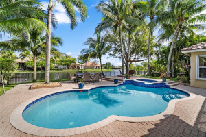 11157 NW 68th Place, Parkland, FL 33076