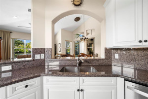 11157 NW 68th Place, Parkland, FL 33076