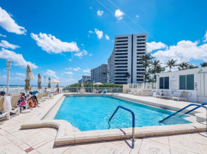 1200 S Ocean Boulevard, 5E, Boca Raton, FL 33432