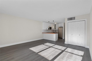 Photo for 6200 NE 22nd Way, 108, Fort Lauderdale, FL 33308 - Listing #FX-10435121 6200 NE 22nd Way, 108, Fort Lauderdale, FL 33308