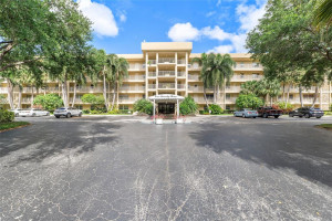 804 Cypress Grove Lane, 107, Pompano Beach, FL 33069
