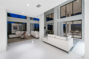 3024 NE 23rd Court, Fort Lauderdale, FL 33305