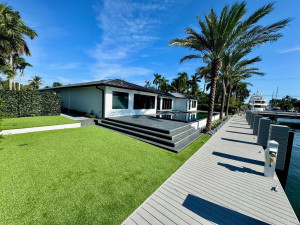 2542 Laguna Drive, Fort Lauderdale, FL 33316