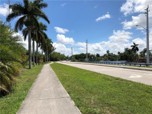 3990 Griffin Road, Hollywood, FL 33312