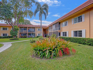 Photo for 300 NE 19th Court, 201N, Wilton Manors, FL 33305 - Listing #FX-10416661 300 NE 19th Court, 201N, Wilton Manors, FL 33305