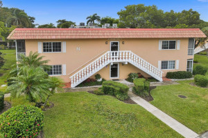 Photo for 300 NE 19th Court, 201N, Wilton Manors, FL 33305 - Listing #FX-10416661 300 NE 19th Court, 201N, Wilton Manors, FL 33305