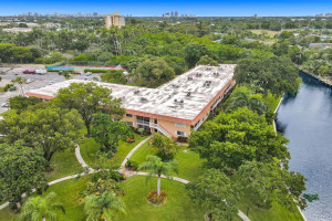 Photo for 300 NE 19th Court, 201N, Wilton Manors, FL 33305 - Listing #FX-10416661 300 NE 19th Court, 201N, Wilton Manors, FL 33305