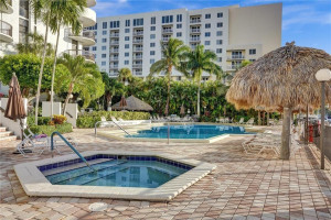 Photo for 1361 S Ocean Boulevard, PHB7, Pompano Beach, FL 33062 - Listing #FX-10434321 1361 S Ocean Boulevard, PHB7, Pompano Beach, FL 33062