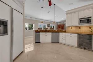 2810 NE 46th Street, Lighthouse Point, FL 33064
