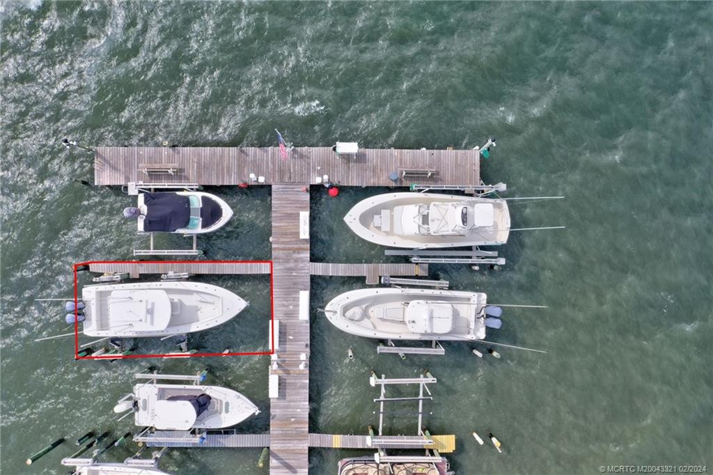 Dock