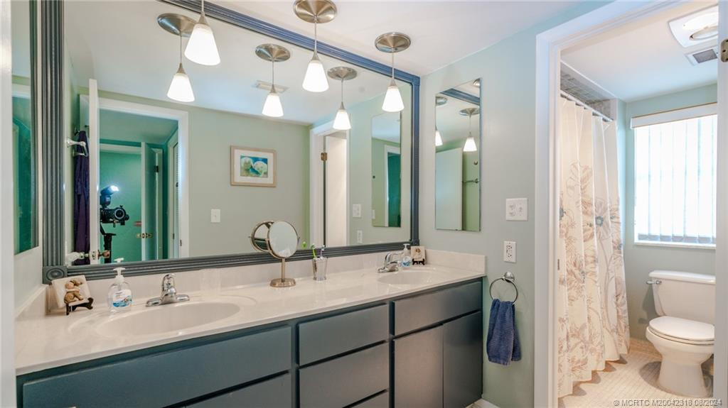 Primary bath