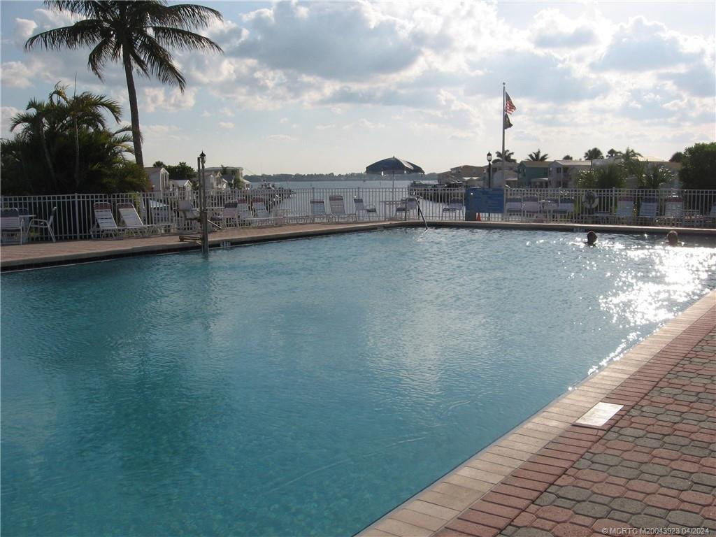 NETTLES RIVERFRONT POOL AND SPAS