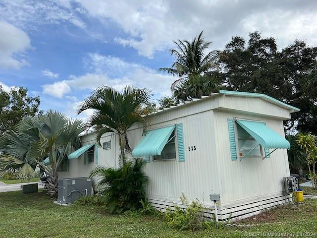 Property photo for 2555 Pga Boulevard 215, Palm Beach Gardens, FL 33410
