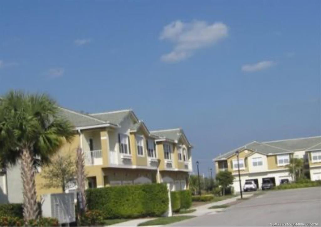 Property photo for 1561 SE Hampshire Way 101, Stuart, FL 34994
