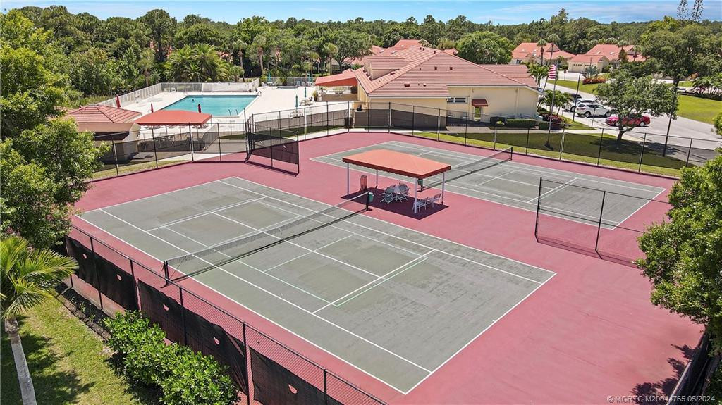 Community Tennis and Pickleball