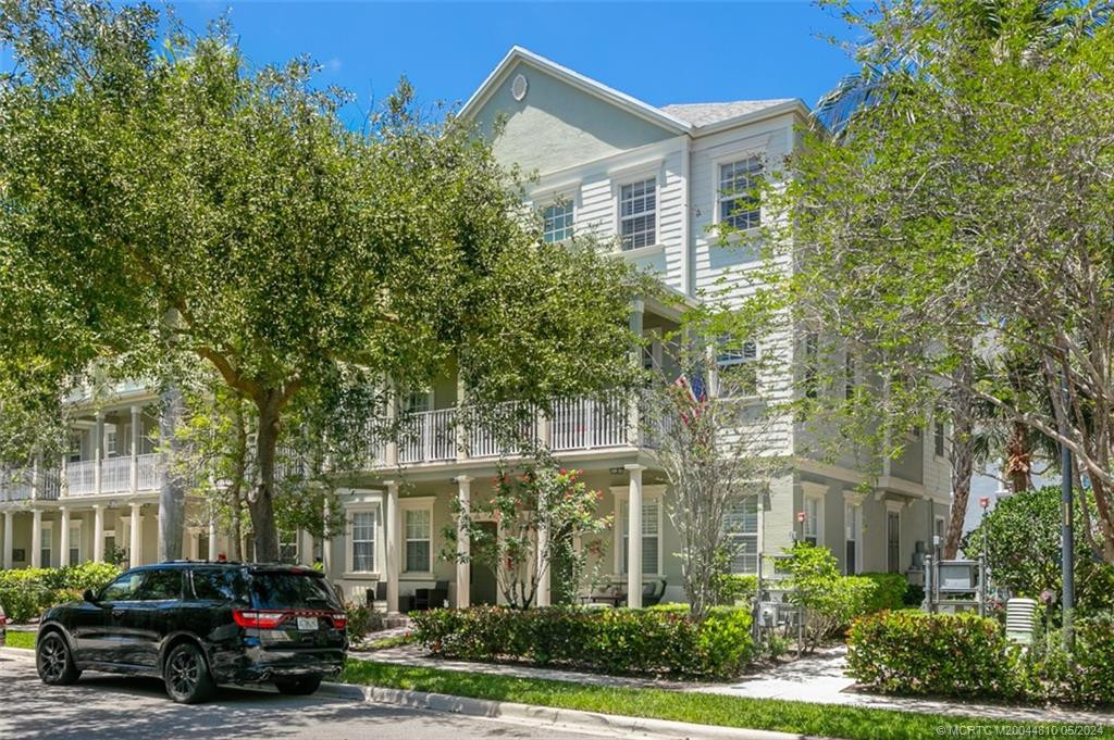 Property photo for 185 Indian Creek Parkway 107, Jupiter, FL 33458