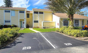 402 Lakewood Court 2B, Jupiter, FL 33458