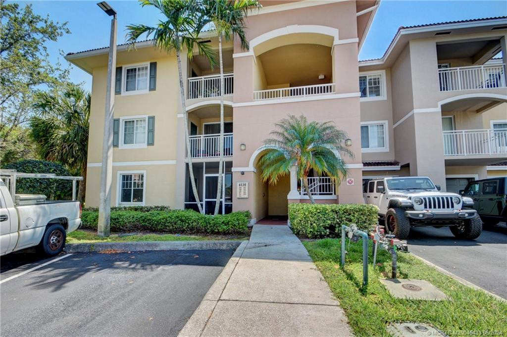 Property photo for 6530 Emerald Dunes Drive 201, West Palm Beach, FL 33411
