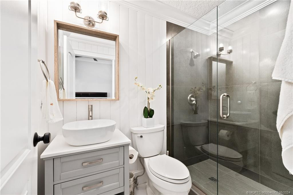First Floor Guest Bath