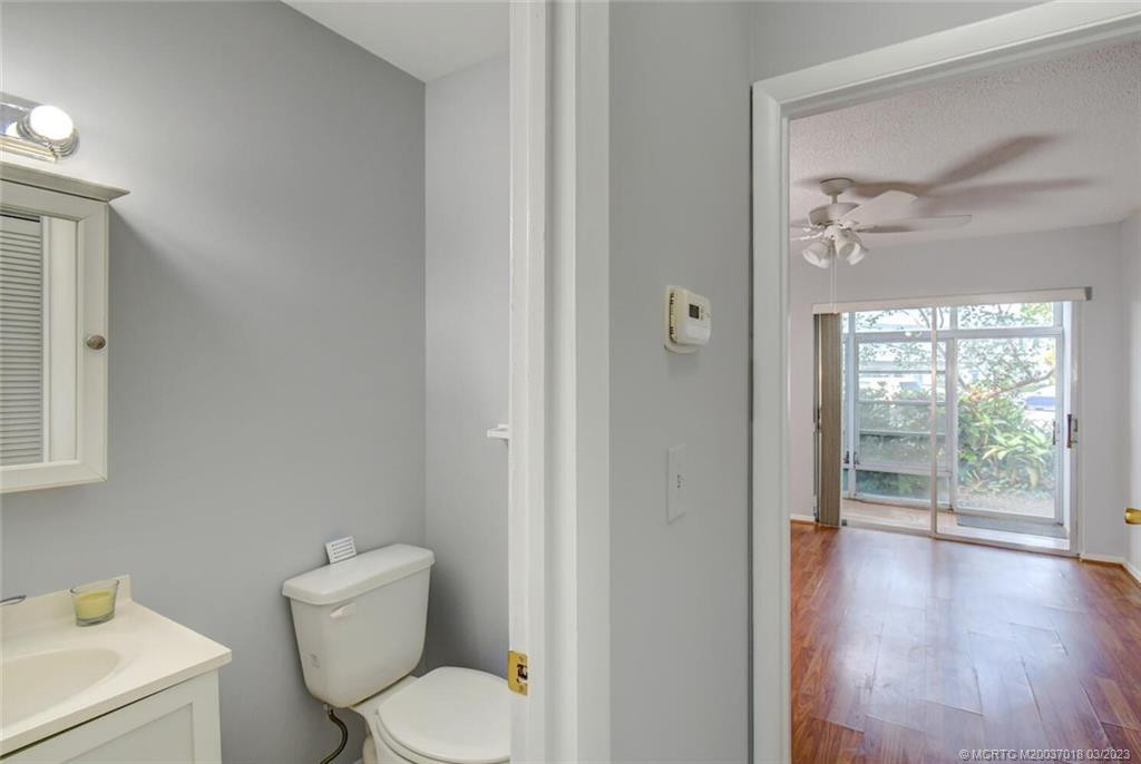 1/2 Bath - Powder Room