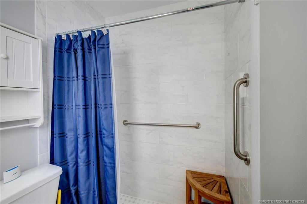 Main Bathroom with Step-In Shower