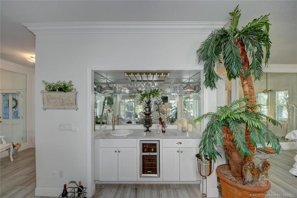 Wet Bar with Wine Cooler