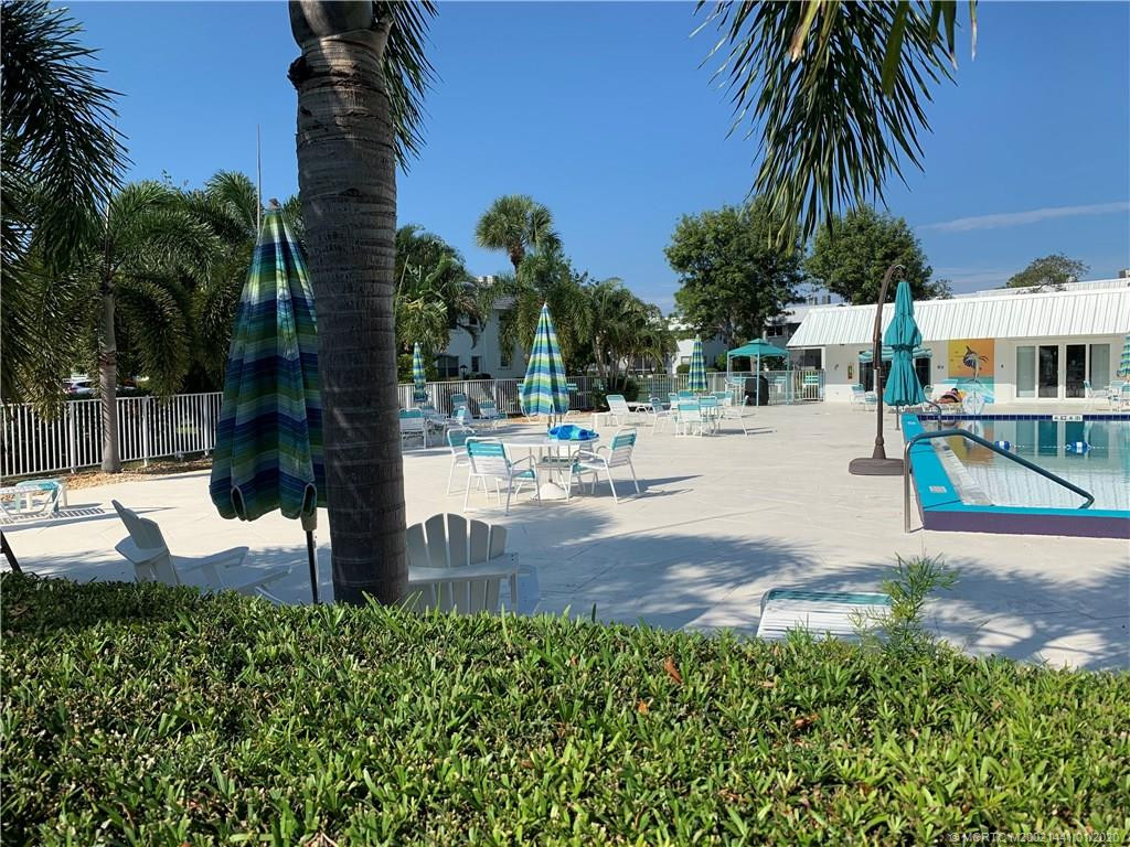 A large area to Relax and Soak up the Sun
