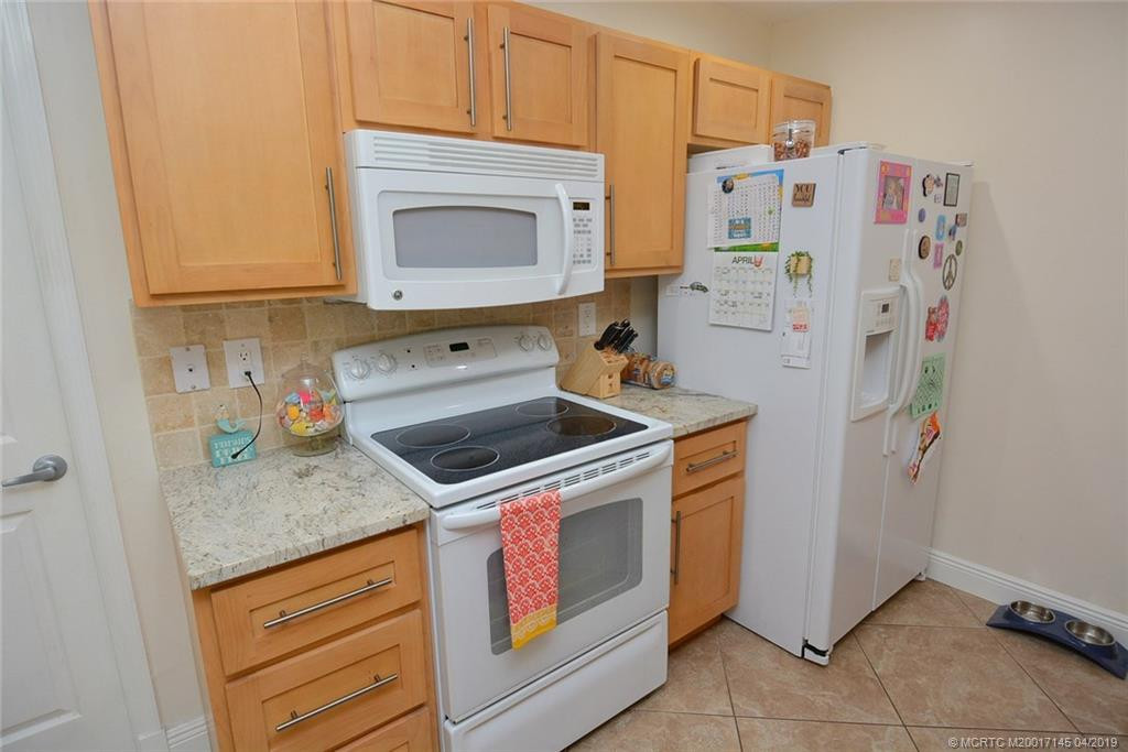 Granite Countertops & Update Cabinetry
