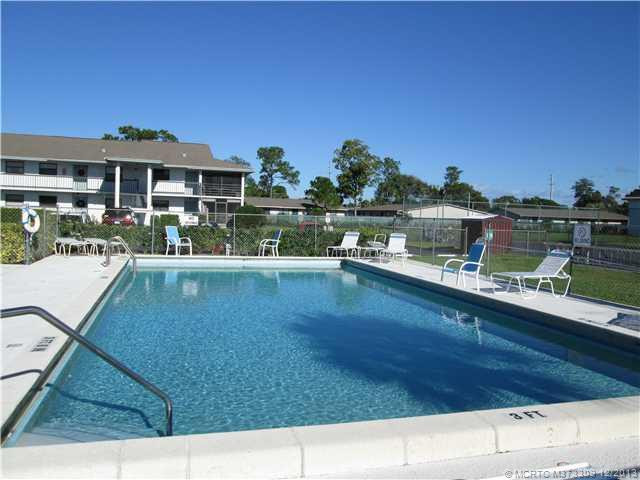 Swimming Pool/Hot Tub/Sauna.