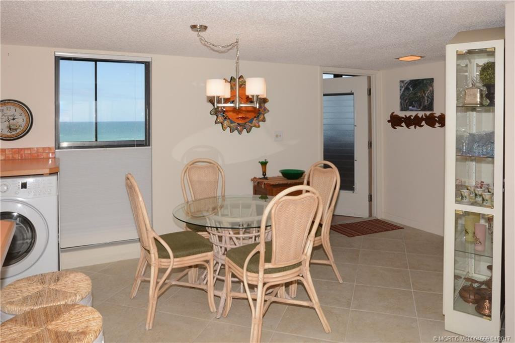 Eat in Kitchen with Ocean View