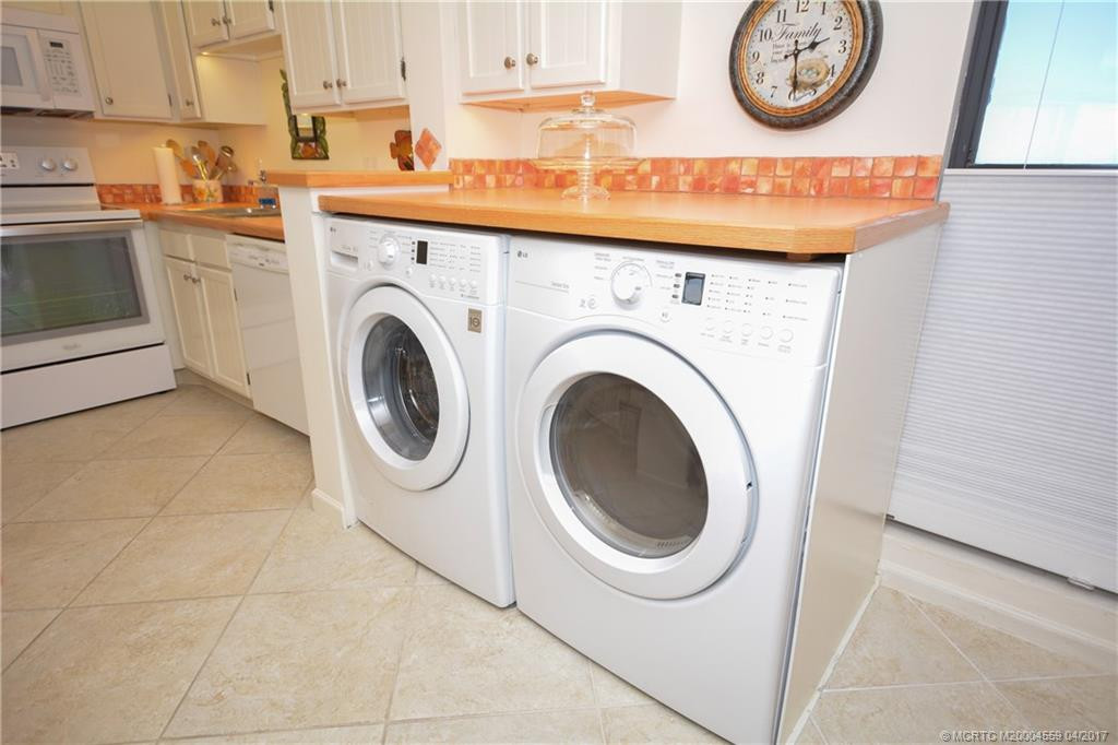 New Full-Size Laundry