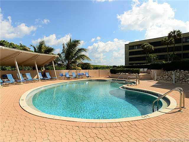 Swimming Pool/Hot Tub/Sauna.