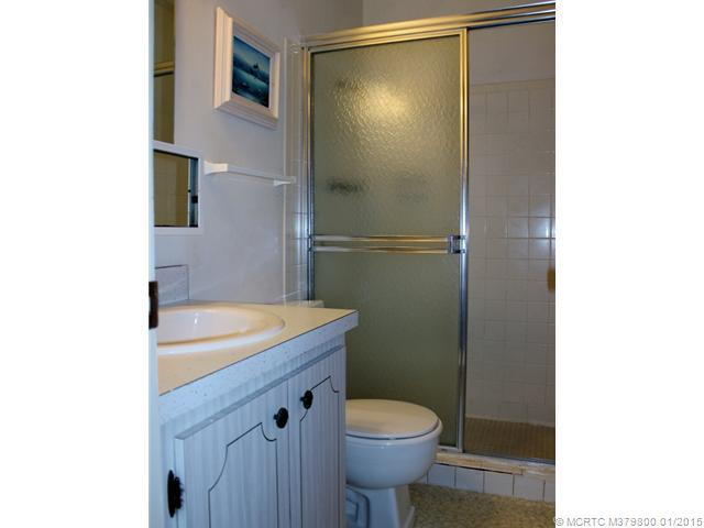 Master Bath/Spa.