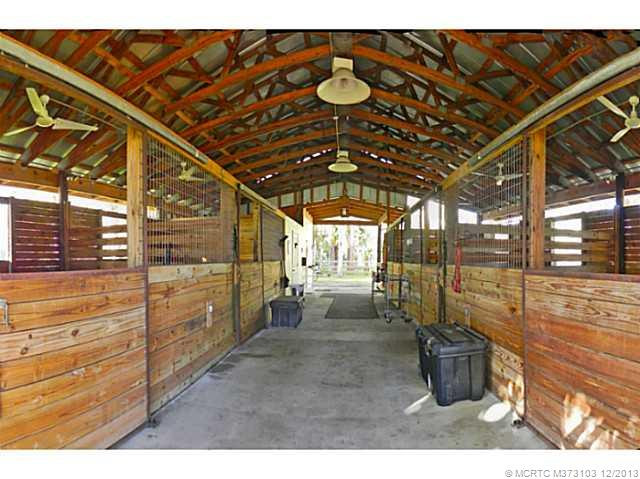 Other. 5 Stall Barn Interior