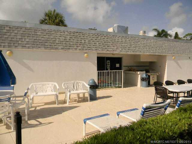 Swimming Pool/Hot Tub/Sauna.