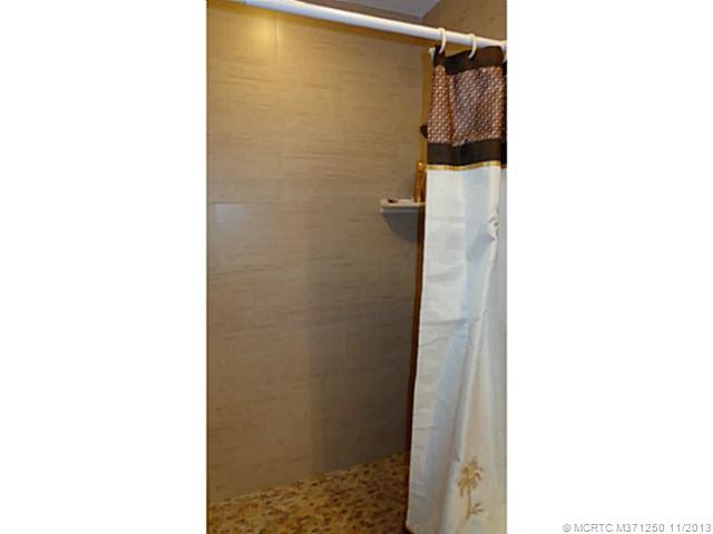 Master Bath/Spa. Gorgeous Wood Grain Tile