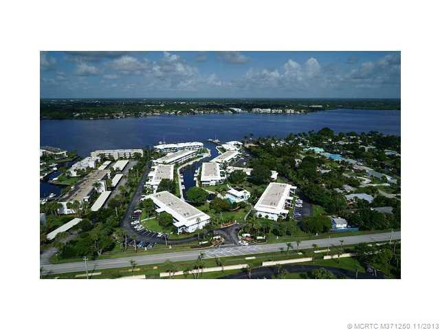Aerial View. Super location, close to everything