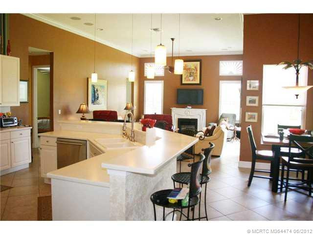 Kitchen. Kitchen/ family room