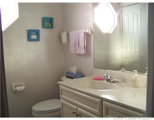 Master Bath/Spa.