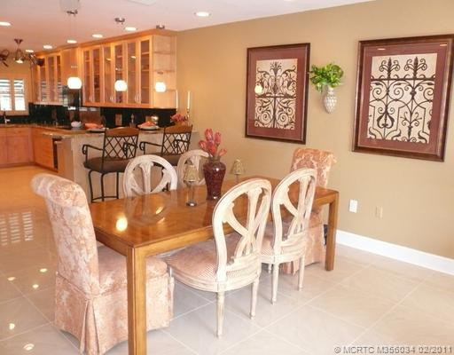 Dining Room. Casual elegance abounds while dining in this completely rebuilt & upgraded condo. LR & DR furinshings negotiable.