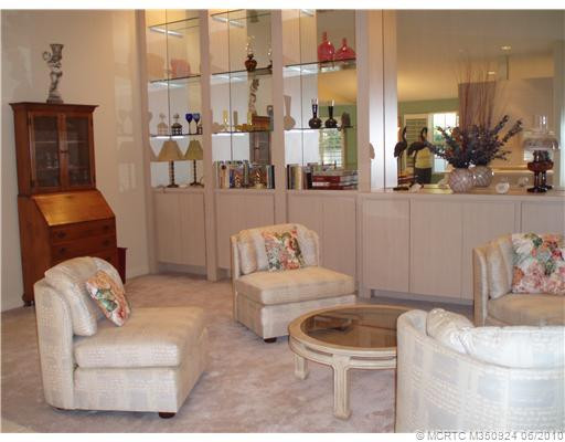 Living Room. SIGNATURE DIVOSTA WALL UNIT IN DELIGHTFUL LIVING SPACE