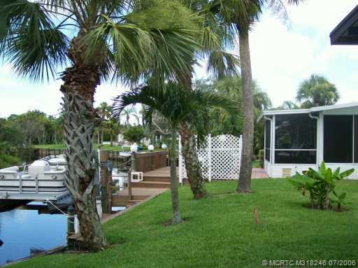 Waterfront/Dock/Pier.
