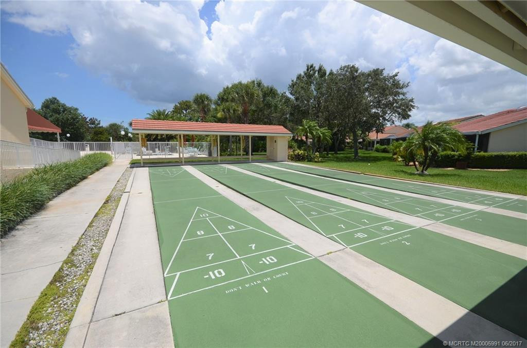 Clubhouse Shuffleboard