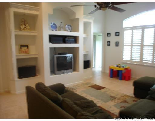 Den/Family/Great Room.