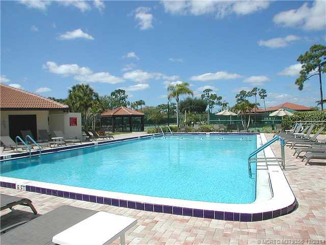 Swimming Pool/Hot Tub/Sauna.