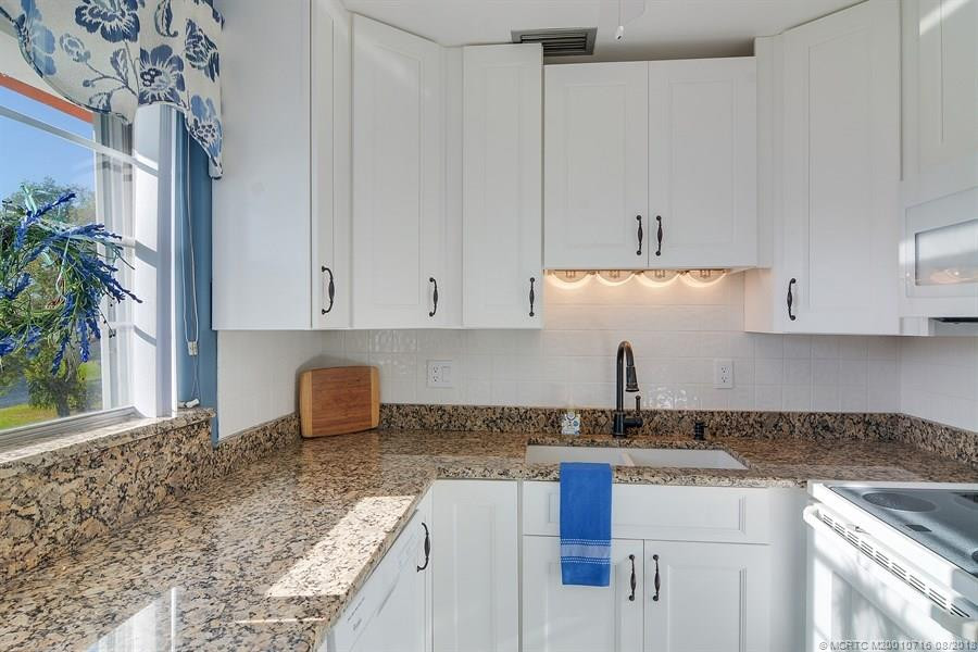 Property photo for 2600 SE Ocean Boulevard C15, Stuart, FL 34996
