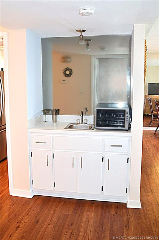 Wet Bar